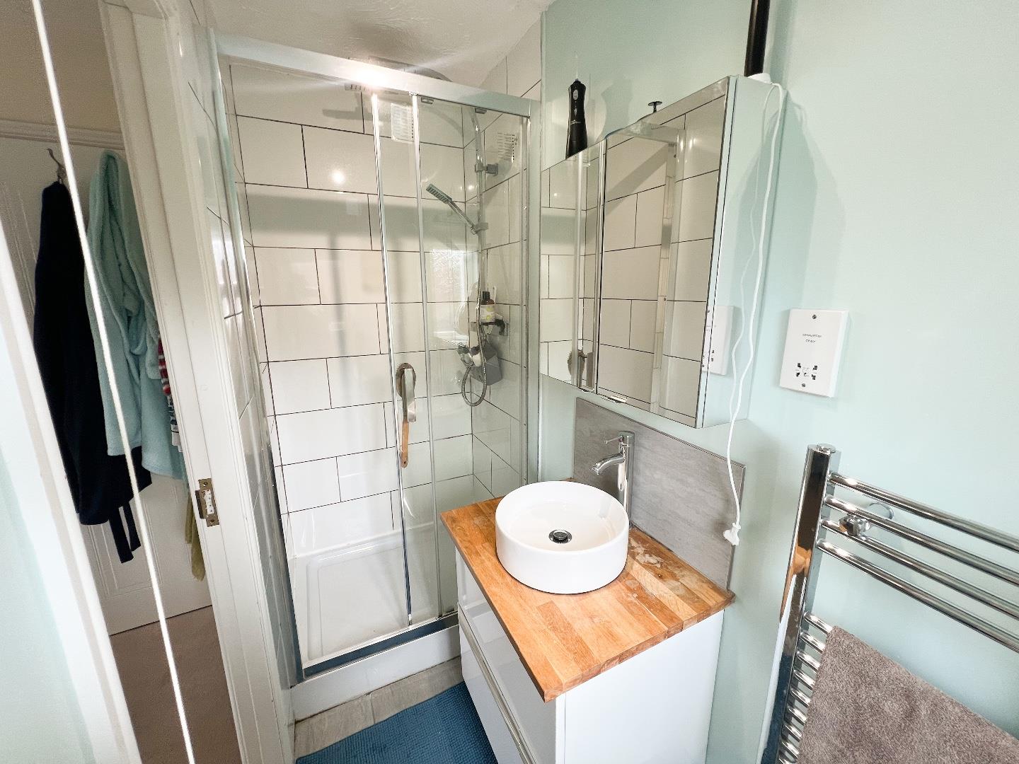 Llwyn-Y-Groes, Bridgend County Borough, CF31 5AJ